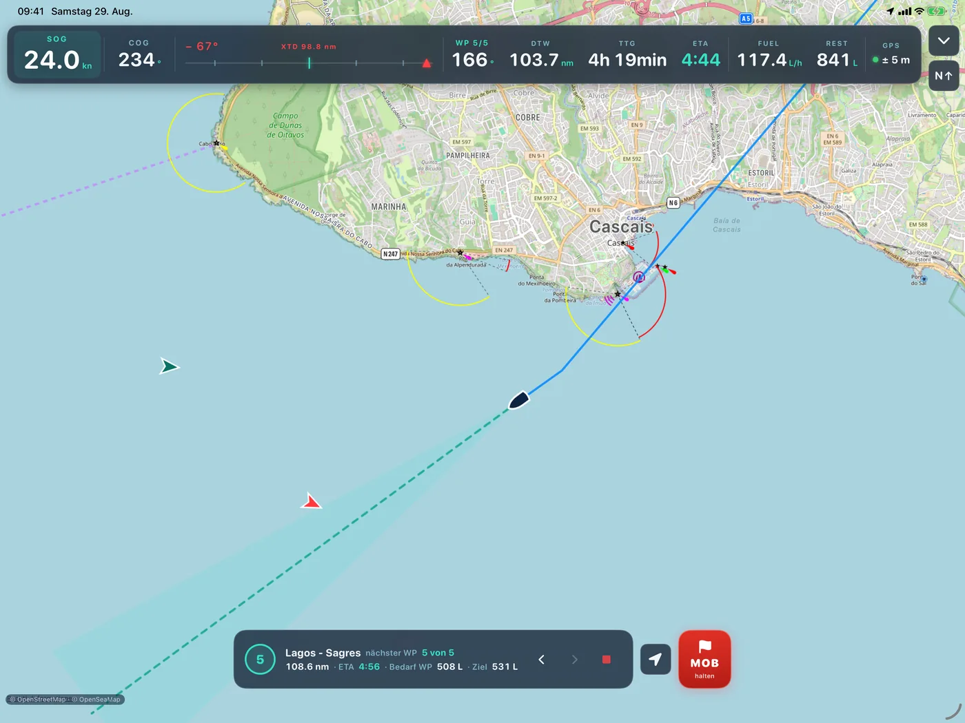 YachtNav-App: Kurskarte mit laufender Navigation vor Cascais